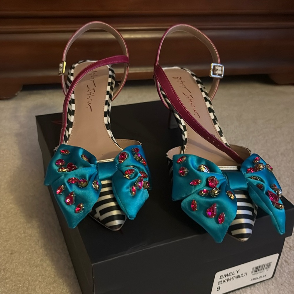 Betsey Johnson small heels